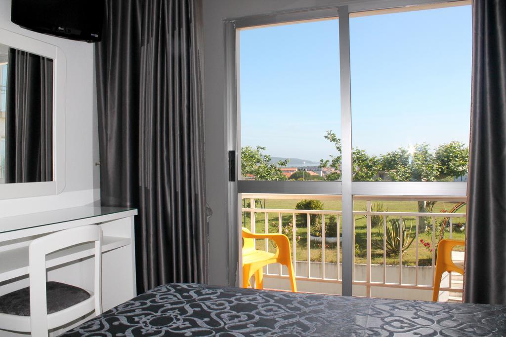 Hotel Marola Playa de la Lanzada Room photo